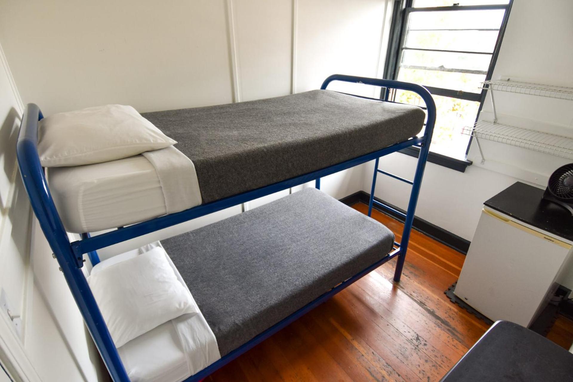 Ocean Island Inn | Backpackers | Suites Victoria Rum bild