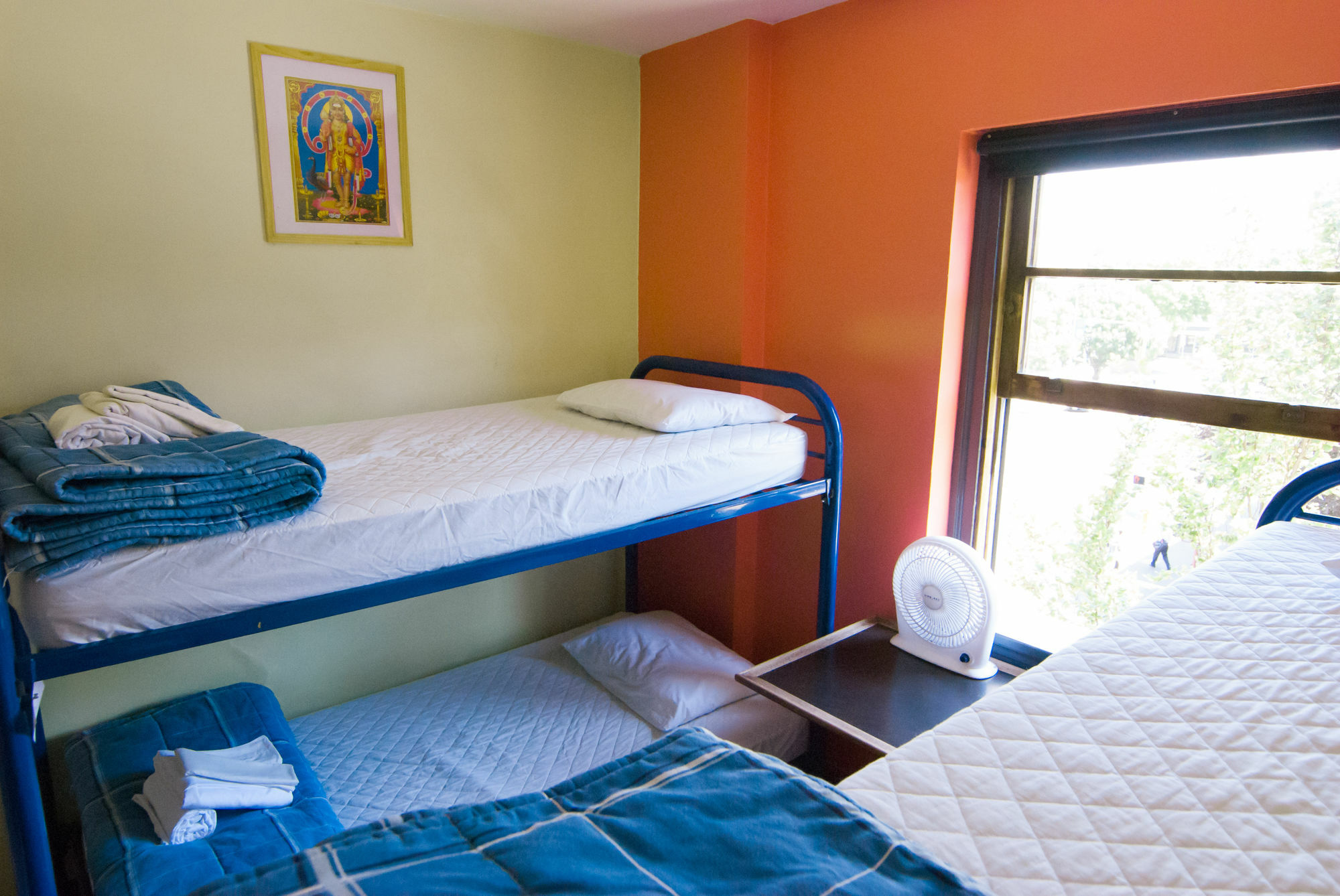 Ocean Island Inn | Backpackers | Suites Victoria Exteriör bild